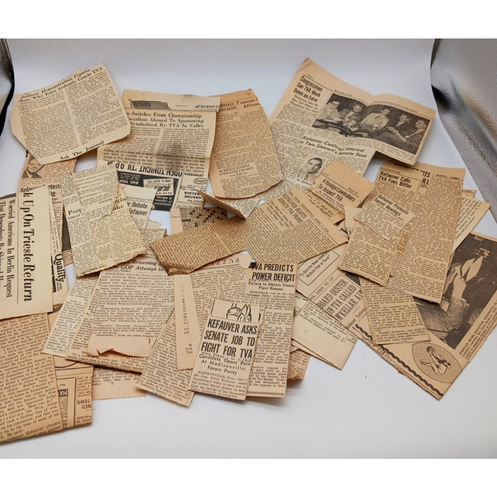 Lot of 30 TVA Estes Kefauver Newspaper Clippings News Articles